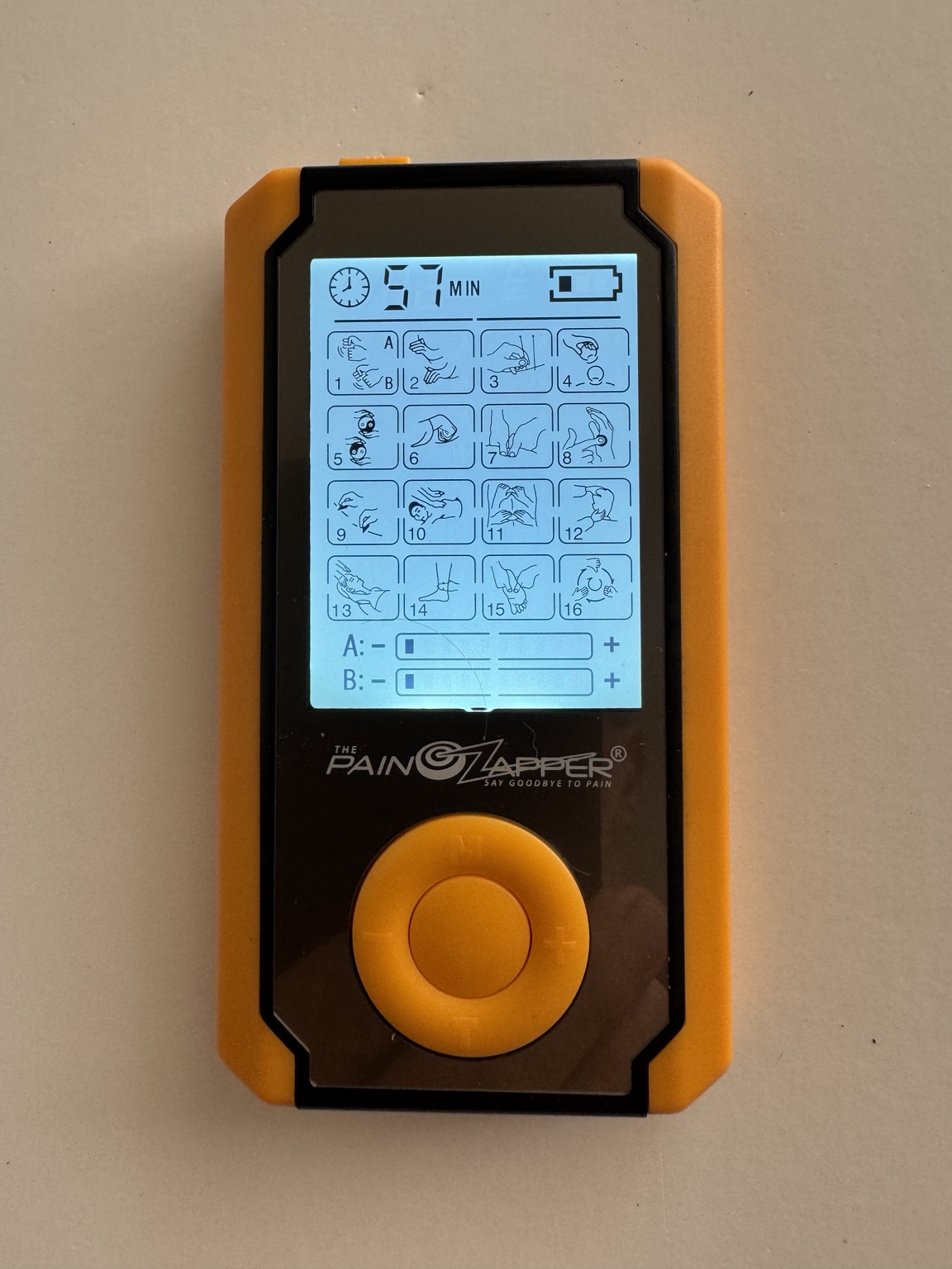 Equipo The Pain Zapper con pantalla encendida